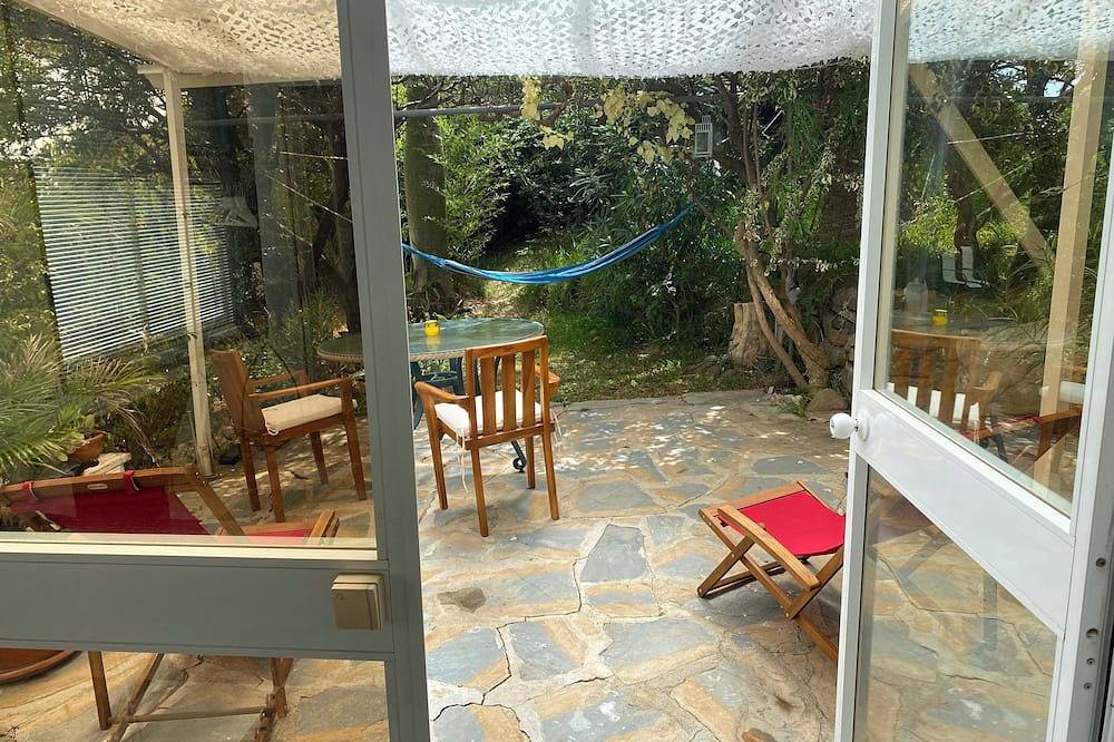 Accommodation with private terrace in tropical garden,  in Estepona, Costa del Sol
