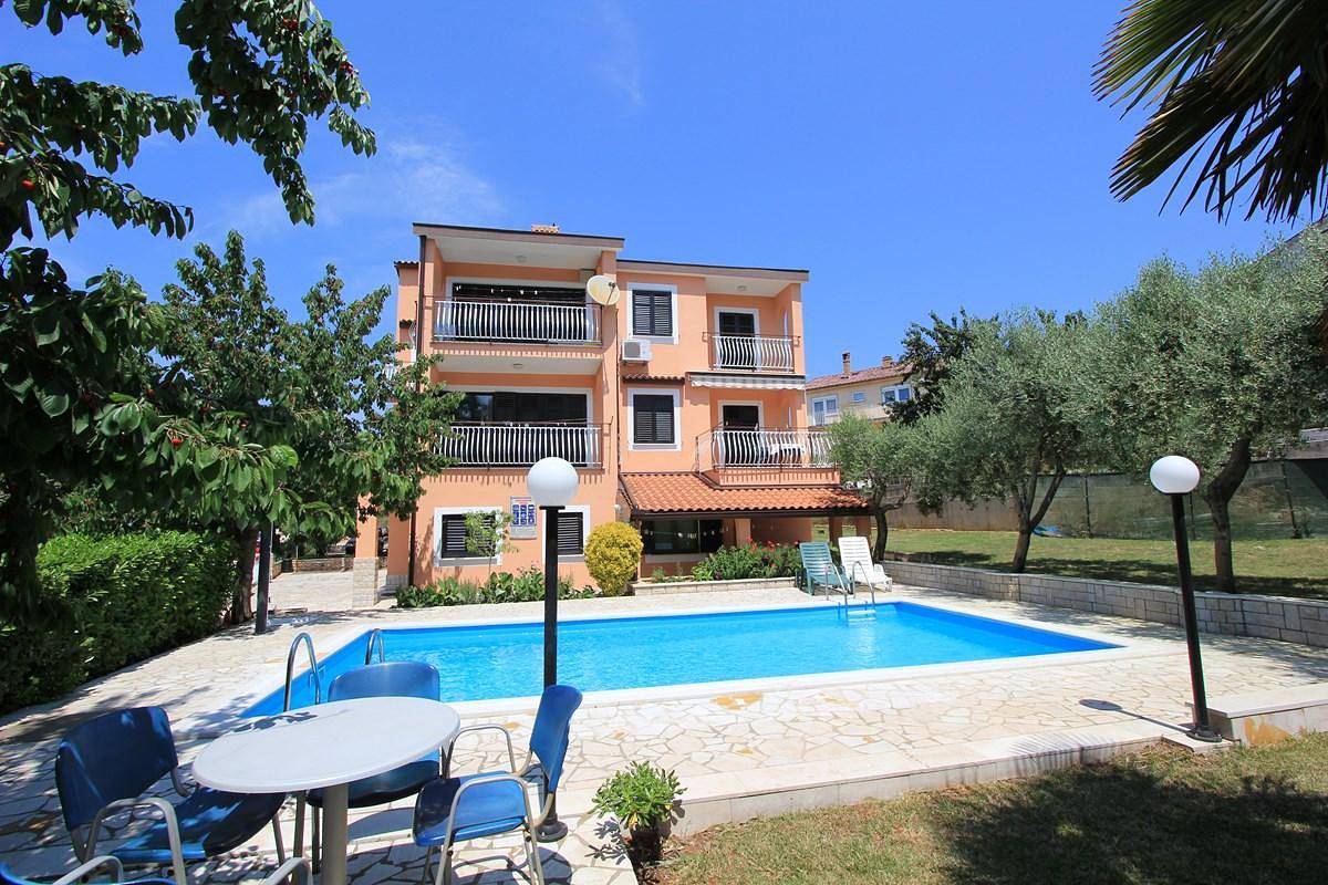 Hel ferieleilighet, Apartment for 6 persons approx. 60 qm in Pula, Istria (Istrian Riviera) in Pula, Pula-Medulin