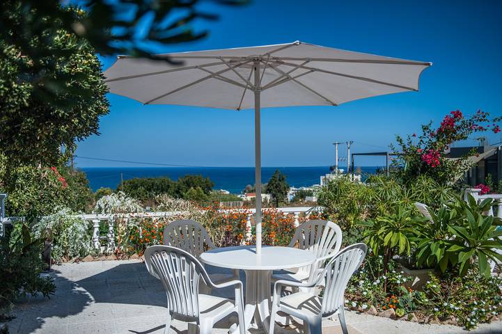 Ferienwohnung für 6 Personen, mit Balkon und Garten in Chania - 3