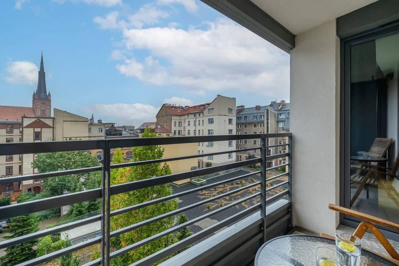 Entire apartment, Park Apartament Mariacka 6 Apartment Parking in Szczecin, Polish Baltic Sea