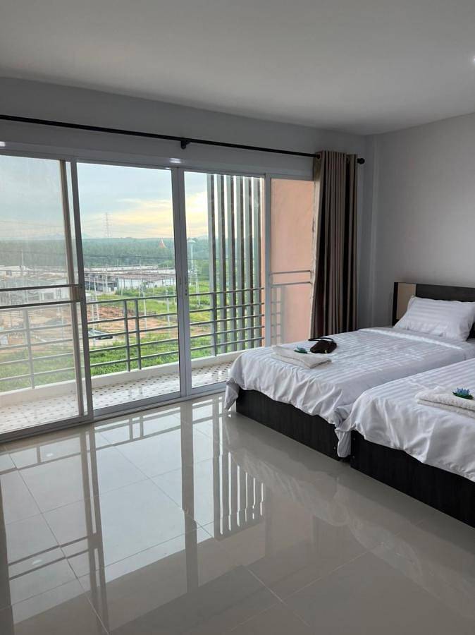 Aparthotel para 3 personas, con balcón y vistas - 1