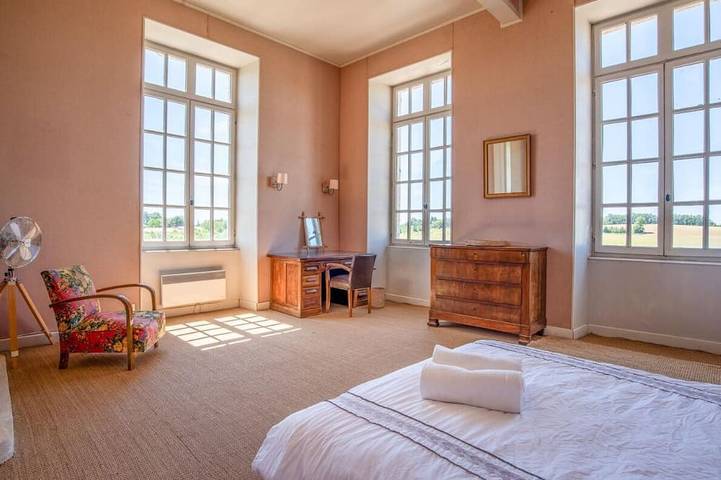 Location de vacances pour 16 personnes, avec jacuzzi et jardin à Saint-Colomb-de-Lauzun - 3