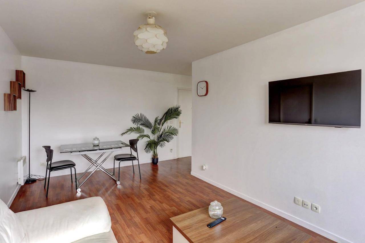 Appartement entier, L'Abri Douillet - Mantes la jolie in Mantes-la-Jolie, Yvelines