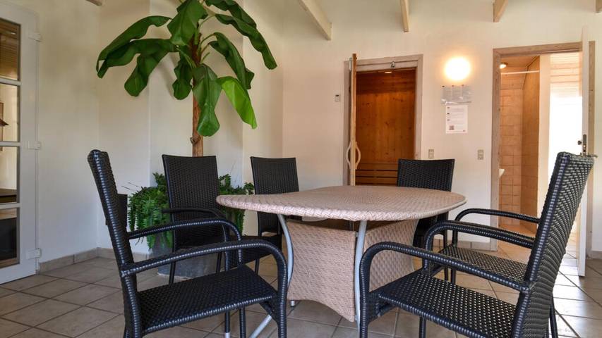 Ferienhaus für 24 Personen, mit Terrasse und Garten sowie Sauna in Vester Husby - 4