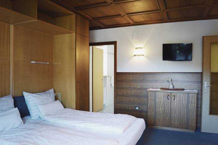 Ferienwohnung für 2 Personen, mit Balkon und Garten in St. Ulrich in Gröden