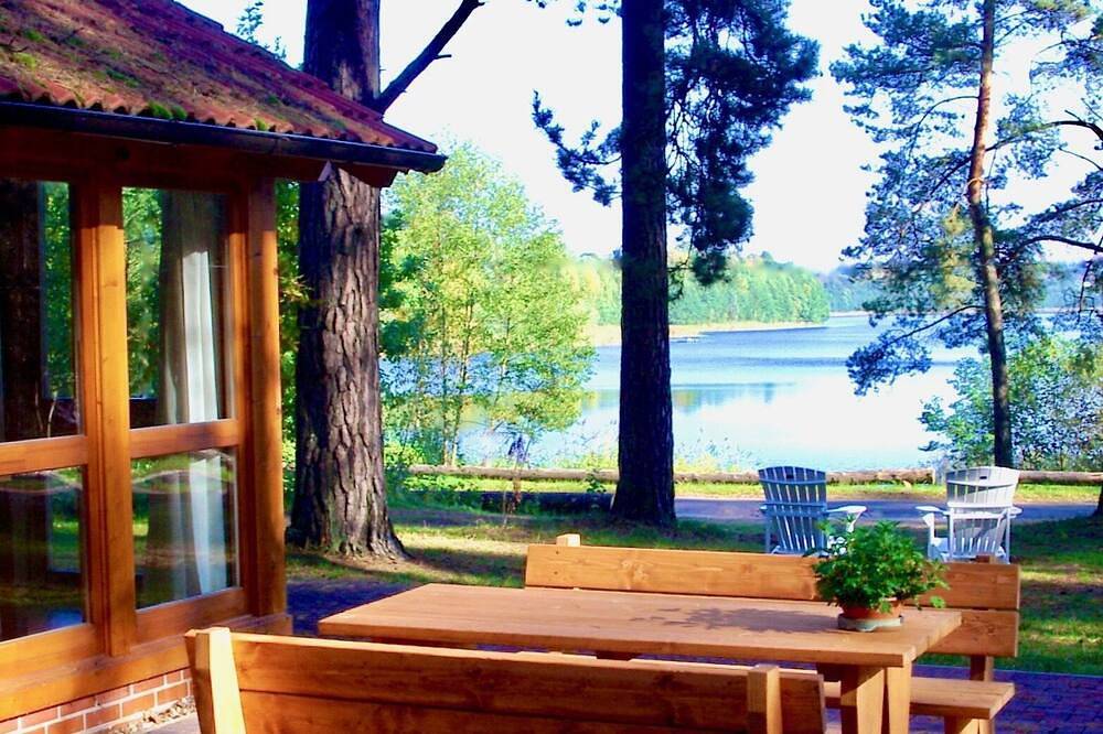 Ihr schönes Haus am See mit Kamin, Sauna und tollem Seeblick! Typ2-E-Ladestation in Rutenberg, Lychen