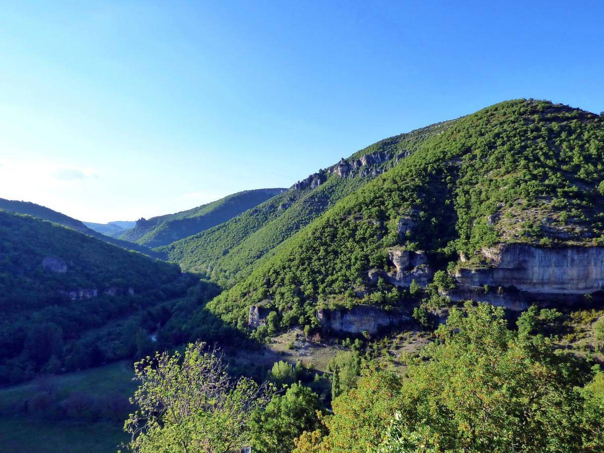 Three-Bedroom Holiday Home in Nant, Parc naturel régional des Grands Causses
