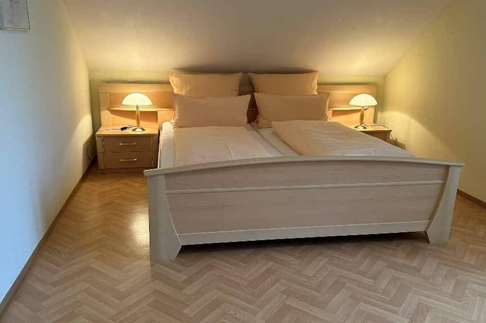 Ganze Wohnung, Liebevoll eingerichtete Wohnung in Friedenfels in Friedenfels, Ostbayern