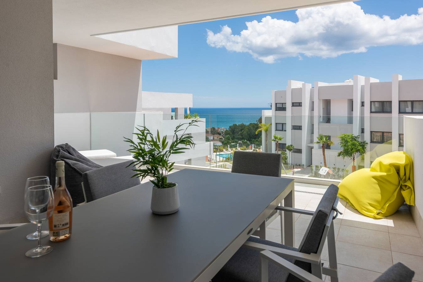 Entire apartment, Pure South Ii 2448 Relax & Confort in Alcorrín, Manilva