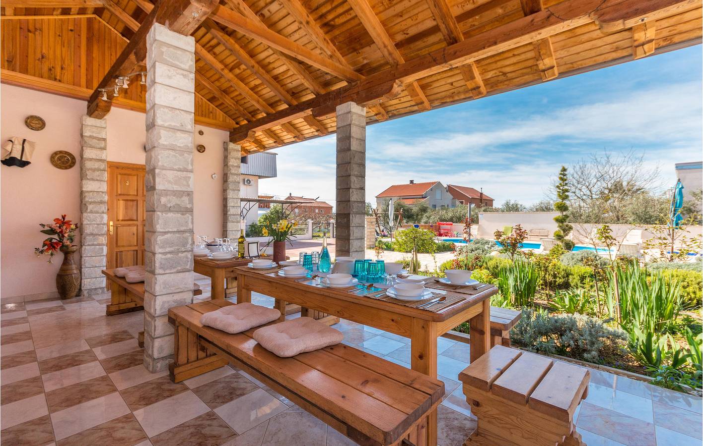 Vakantiehuis voor 16 personen met terras in Polača, Zadar