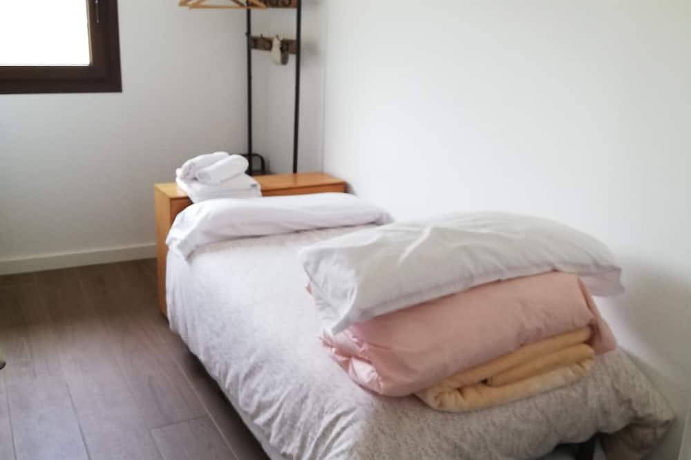 Cotefablo House. Ara accommodation. Gavín (Biescas) in Gavín, Biescas