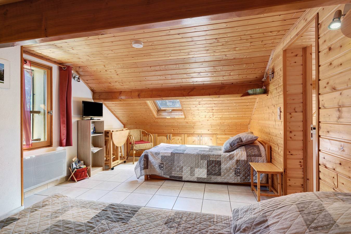 Chambre d’hôtes « La Rossinière » avec vue montagne, terrasse privée et Wi-Fi in Engins, Parc naturel régional du Vercors