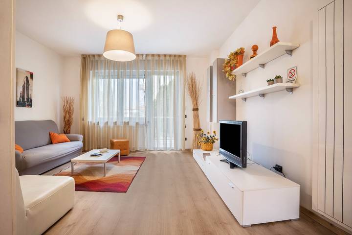 Apartamento para 6 personas, con Balcón y Jardín