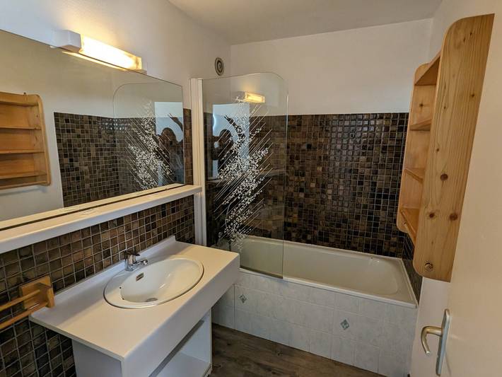 Gîte pour 4 personnes, animaux acceptés dans Office De Tourisme Des Deux Alpes Front De Neige - 4
