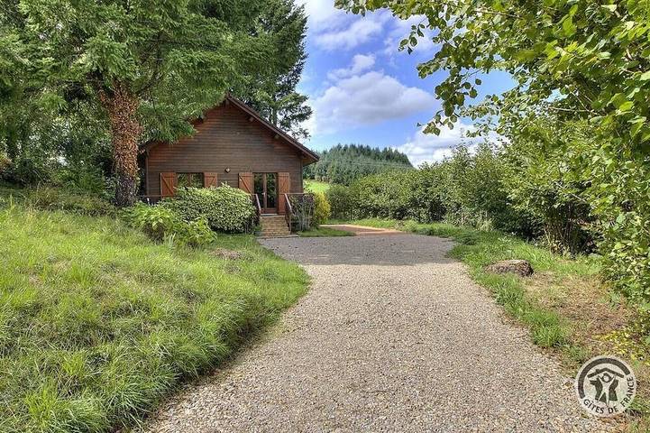 Location de vacances pour 4 personnes dans Meaux-la-Montagne