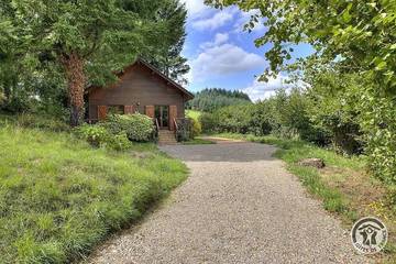 Location de vacances pour 4 personnes dans Meaux-la-Montagne