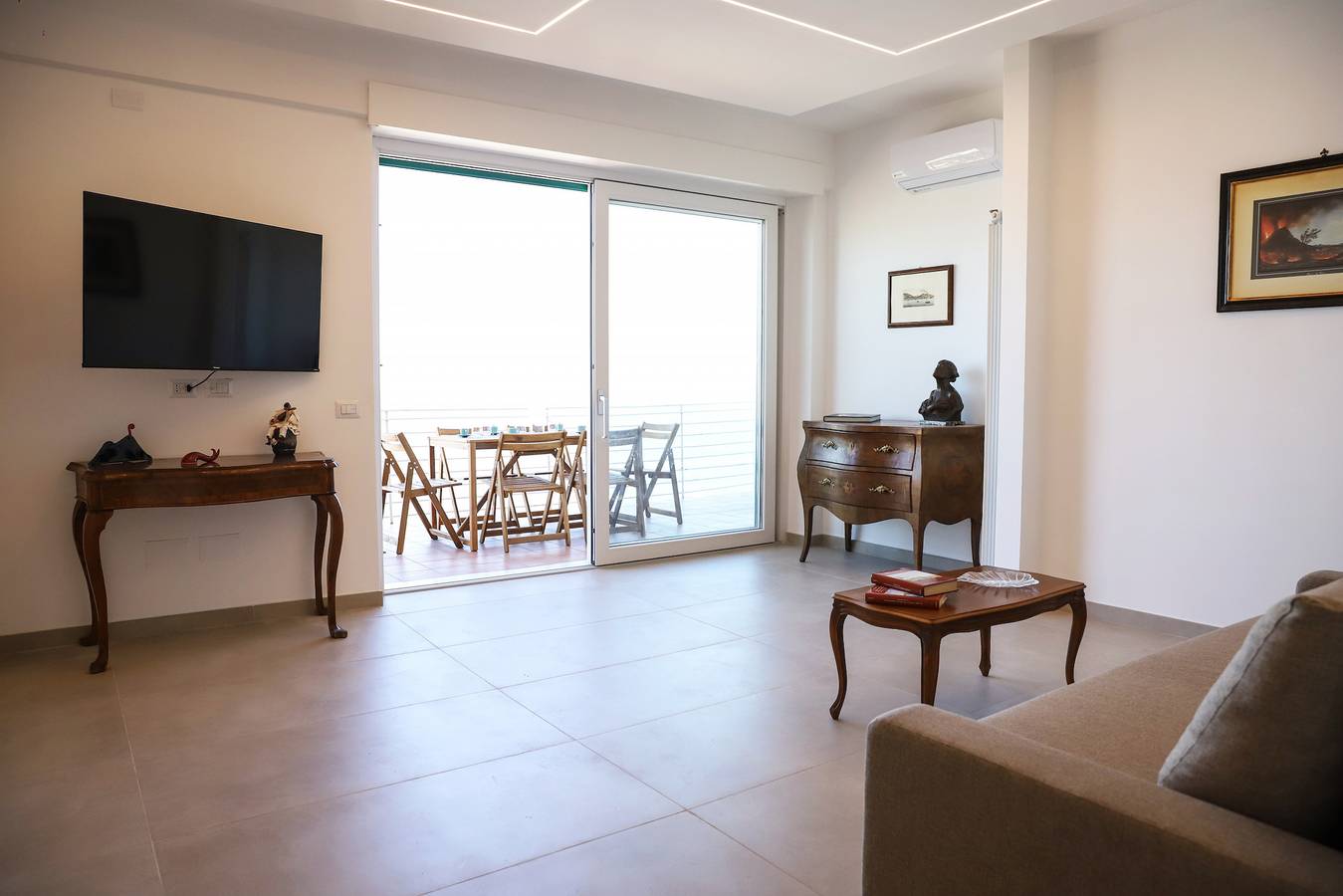 Entire apartment, La Terrazza sul Golfo di Napoli by Wonderful Italy in Naples, Naples Province