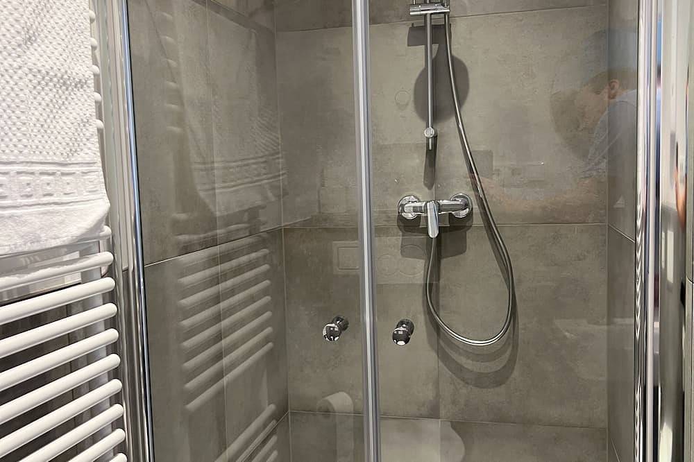 Ganze Wohnung, Schwan 6 - Innenstadt - 50m² - 2-Zimmer, Kdb in Düren, Kreis Düren