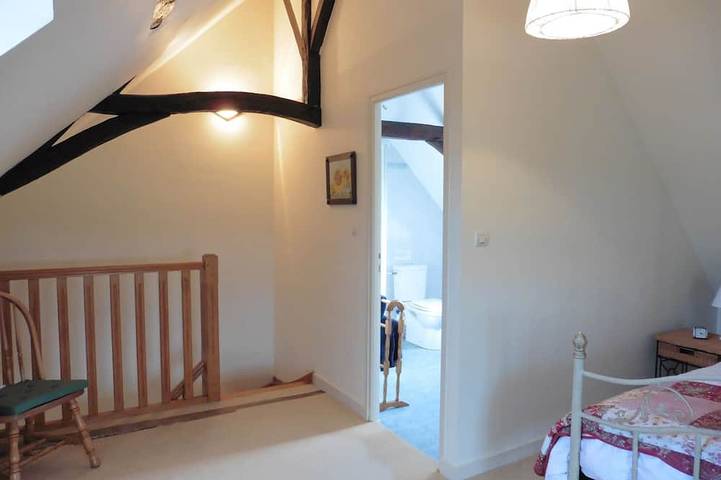 Gîte pour 4 personnes, avec jardin à Parçay-les-Pins - 2