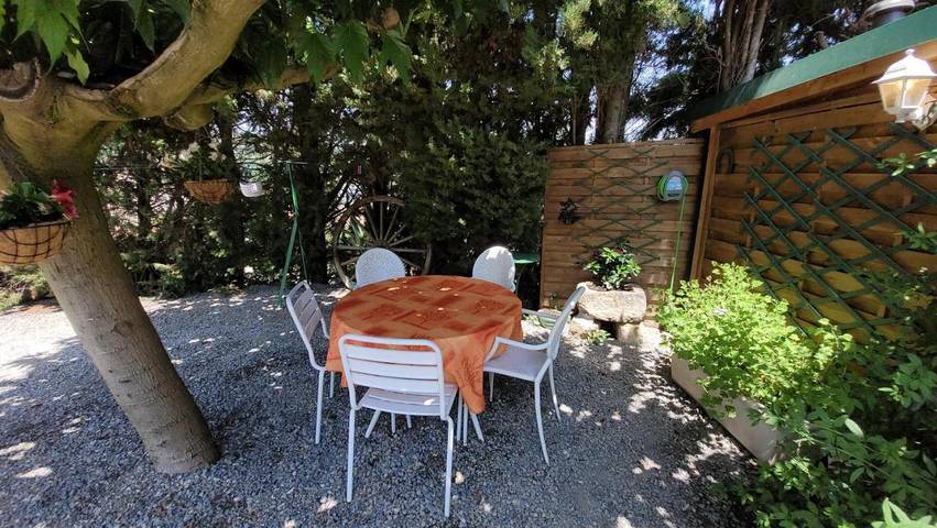 Location de vacances pour 4 personnes, avec Balcon et Terrasse ainsi que Jardin et Piscine à Villelongue-d'Aude - 3