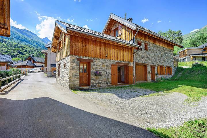 Appartement de vacances pour 9 personnes, avec Jardin