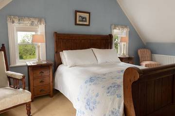 Vacation Rental for 6 Guests in County Limerick, Picture 1