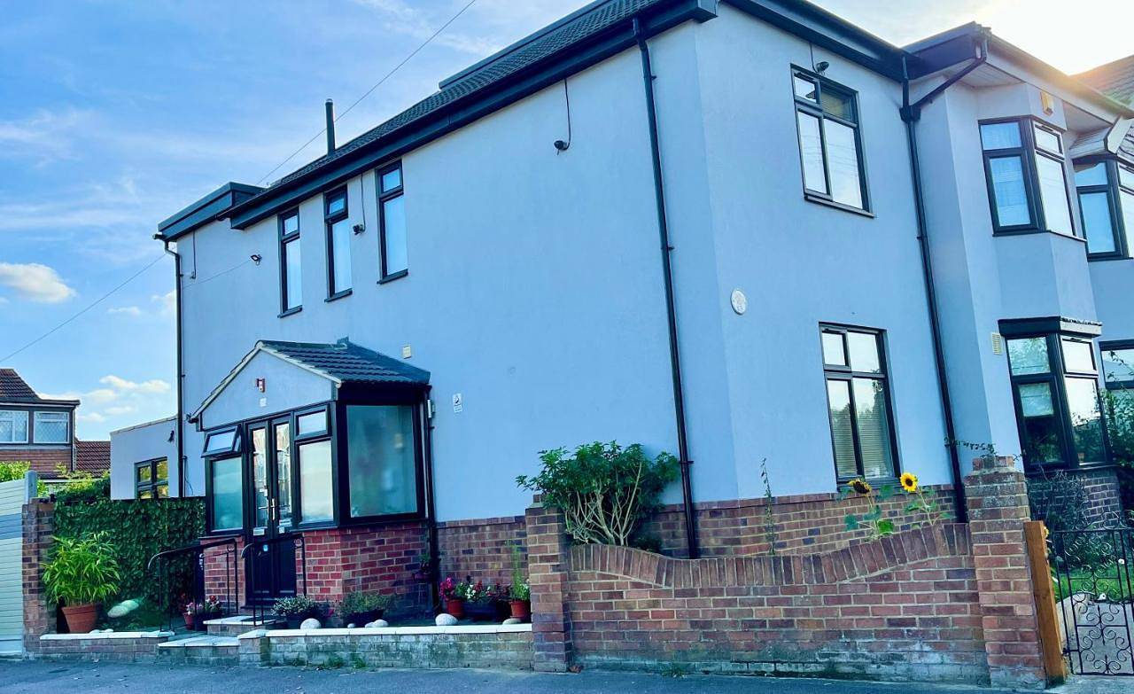 Entire apartment, One-Bedroom Apartment in Dartford, Kent