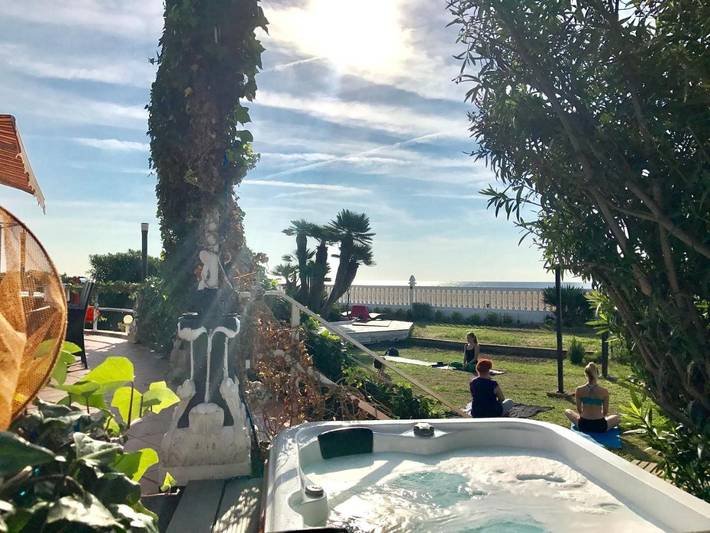 Chalet para 12 personas, con jardín y jacuzzi en Provincia de Barcelona - 4