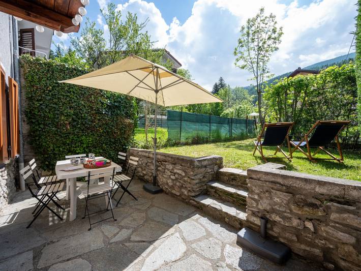 Ferienhaus für 6 Personen, mit Terrasse und Garten im Piemont - 2