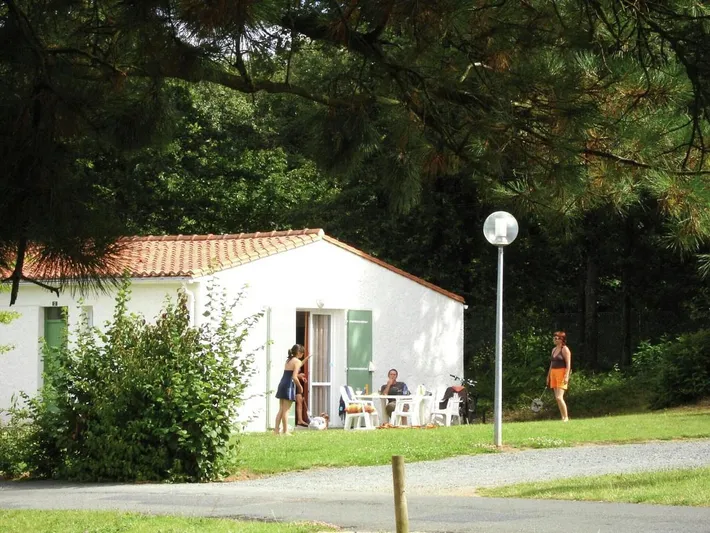 Ferienwohnung für 6 Personen, mit Terrasse und Pool - 1