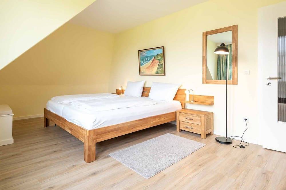 Strandhaus Helene - Strandnahes Ferienhaus mit einer Wohnfläche von ca. 90 m², in Wenningstedt, Sylt