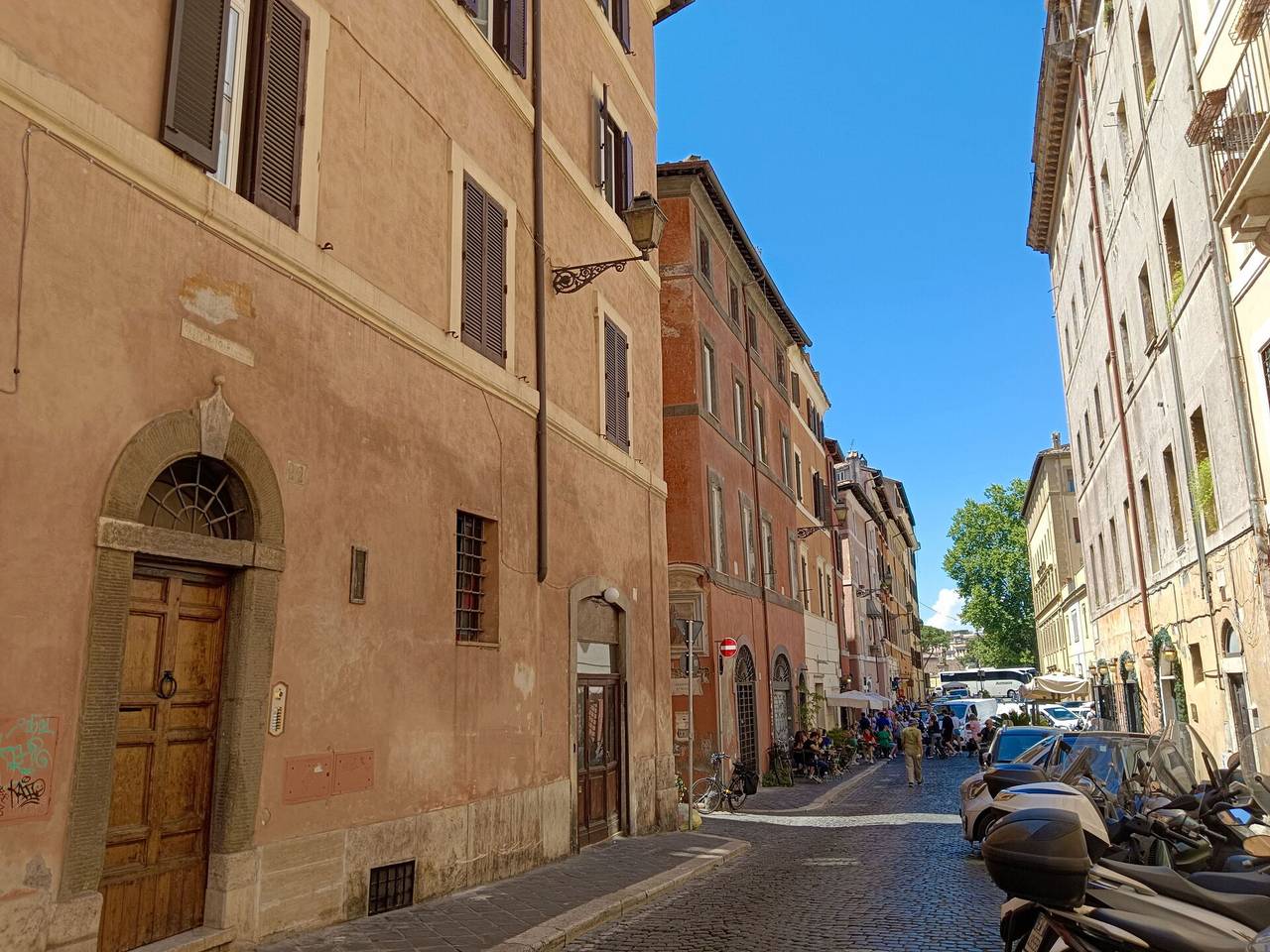 Appartamento intero, Di Panico in Centro di Roma, Roma