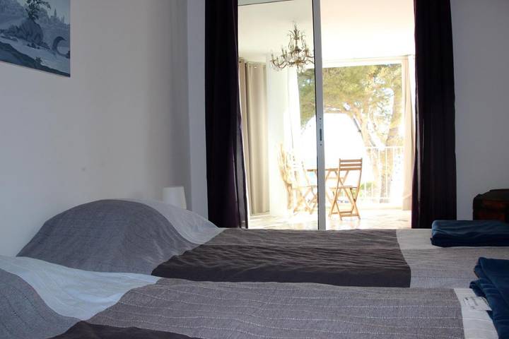 Gîte pour 4 personnes, avec vue ainsi que jardin et balcon à Carry-le-Rouet - 3