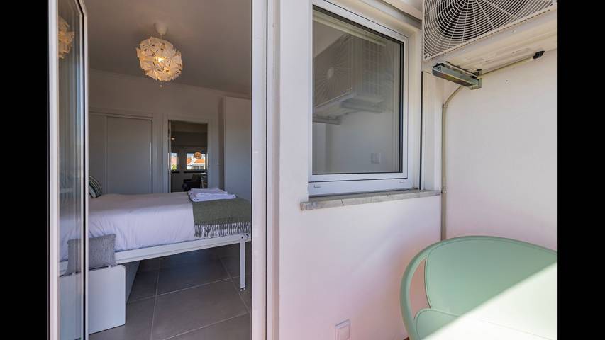 Gîte pour 2 personnes, avec balcon dans Parede - 2