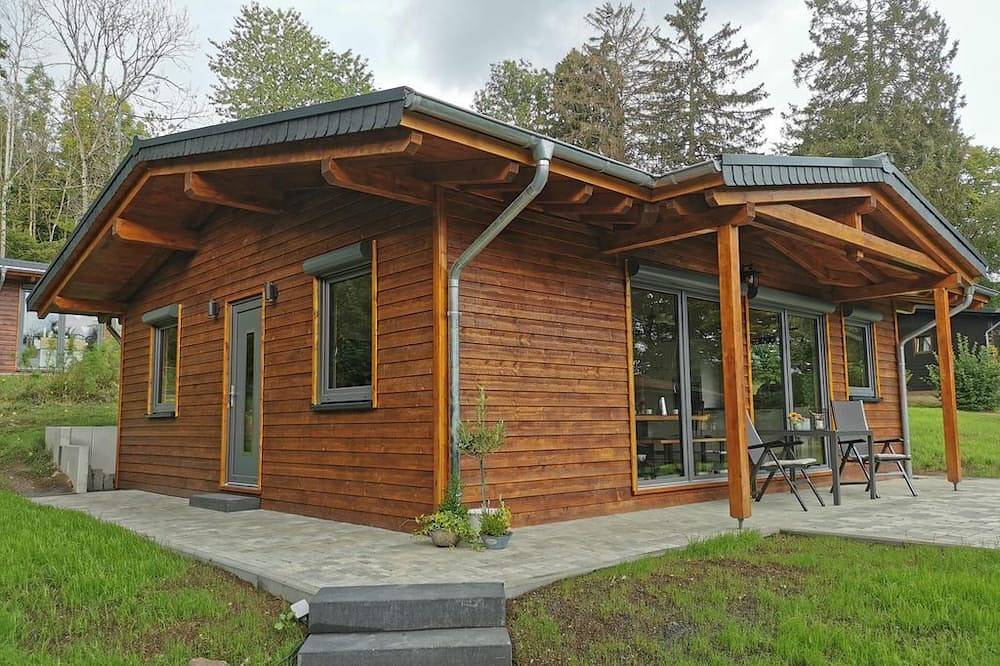 Ganze Wohnung, Ferienhaus Inari - Ferienhaus, Dusche, Wc, neuwertig in Seck, Westerwald
