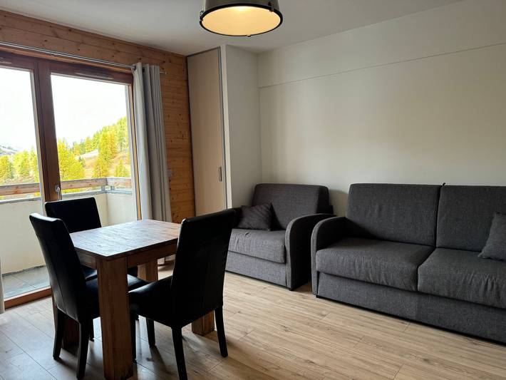 Ganzes Studio, Modernes Studio - 3 Pers. Blick auf Wald und Pisten in Vars, Briançon und Umgebung