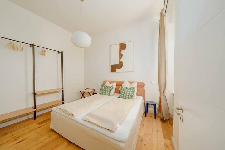 Entire apartment, Boutique Urban Nest | Cozy & Central 2 in Berlin Innenstadt, Berlin
