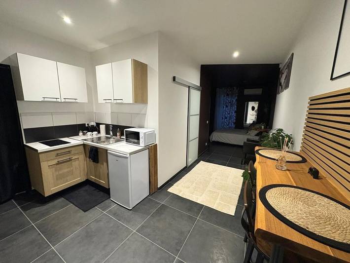 Gîte pour 2 personnes, avec sauna ainsi que terrasse et jacuzzi dans Lorette - 2