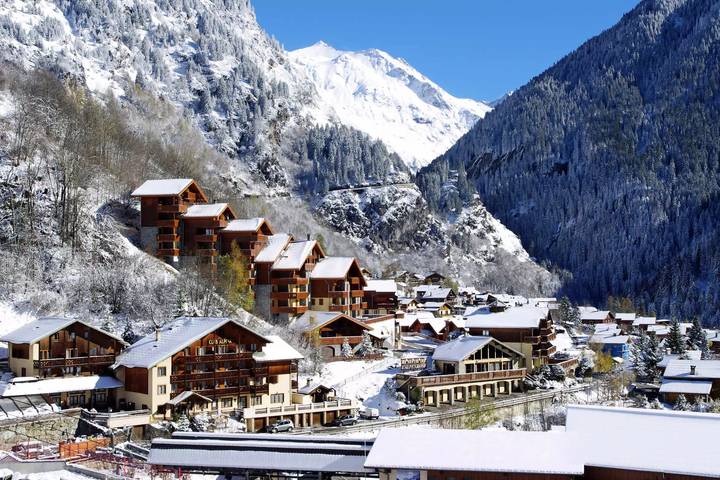 Gîte pour 7 personnes, avec Balcon dans Office De Tourisme De Champagny En Vanoise - 2