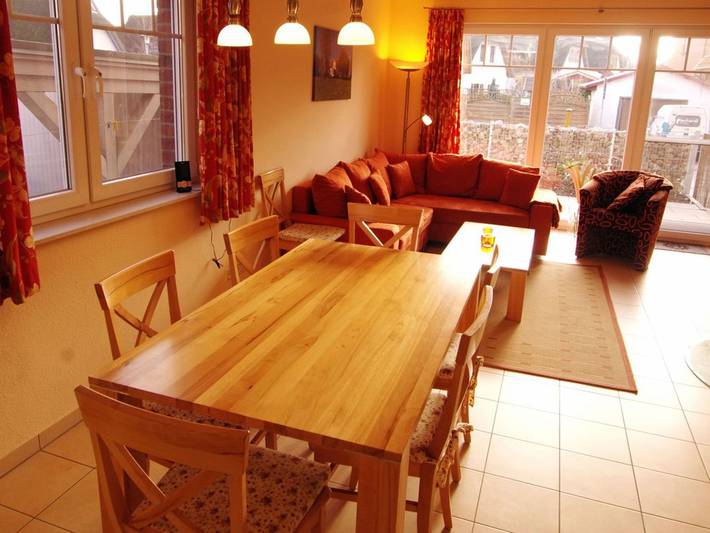 Ferienhaus mit Meerblick für 8 Personen, mit Terrasse und Garten auf Insel Poel - 2