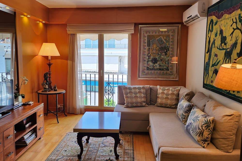 Appartamento intero, R1357 Balcon de Europa 2º C2 in Nerja Centre, Nerja