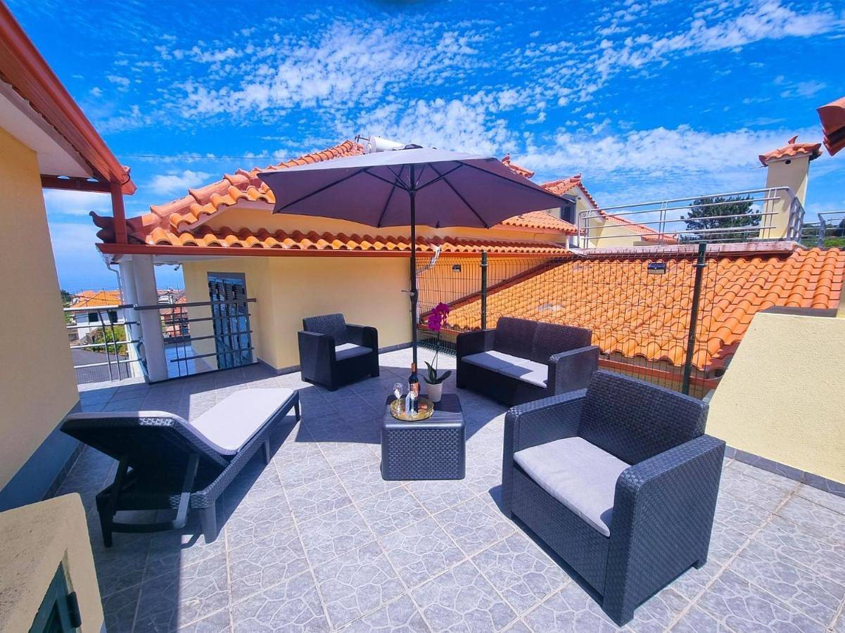 Panoramic Terrace Views Near Pico Ruivo and Levada Walks in Santana, Isla de Madeira
