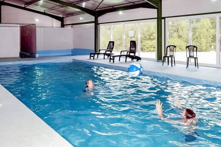 Mobil home pour 4 personnes à Chef-Boutonne