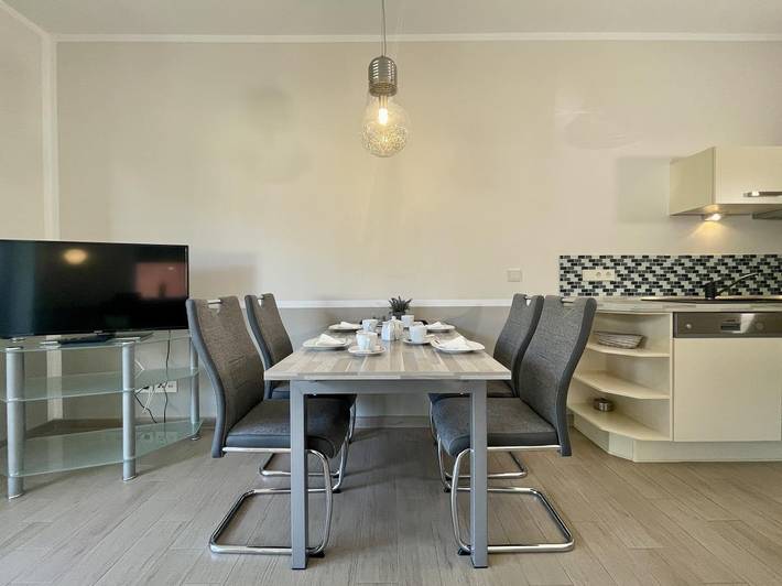 Appartement entier, Appartement de vacances pour 4 personnes avec terrasse in Binz, Région de Rügen