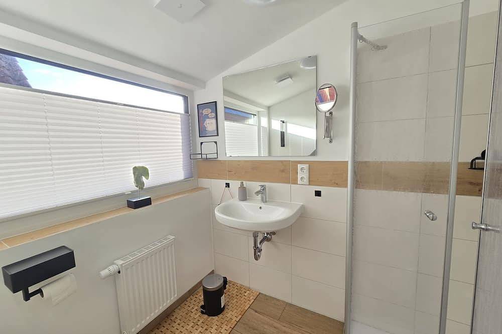 Ganze Wohnung, Appartement Schlummernest - Komfortables Appartement für bis zu drei Personen im in Marienhafe, Nordseeküste