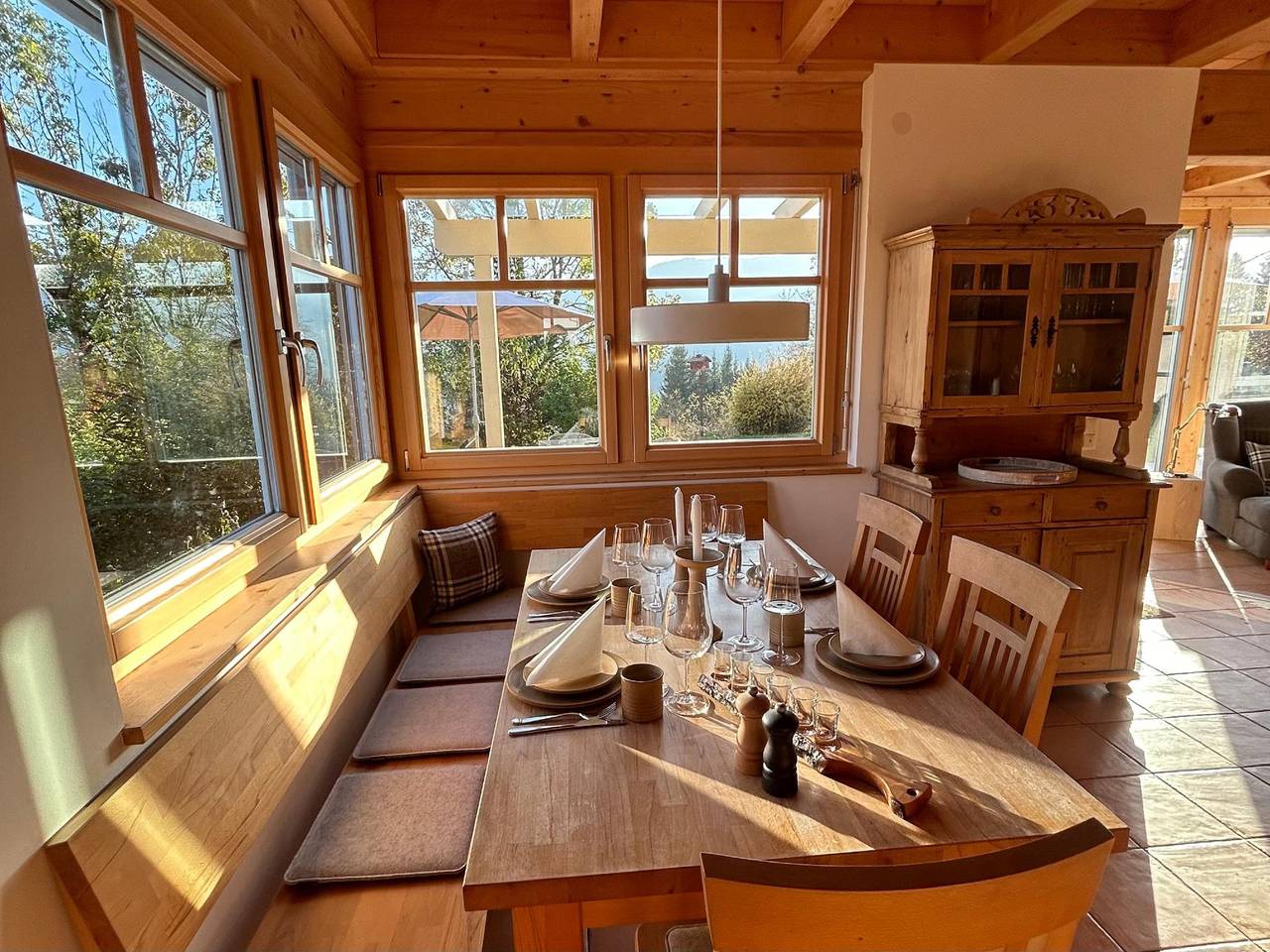Landhaus umgeben von Bergen und Skigebieten in Nötsch im Gailtal, Gailtal