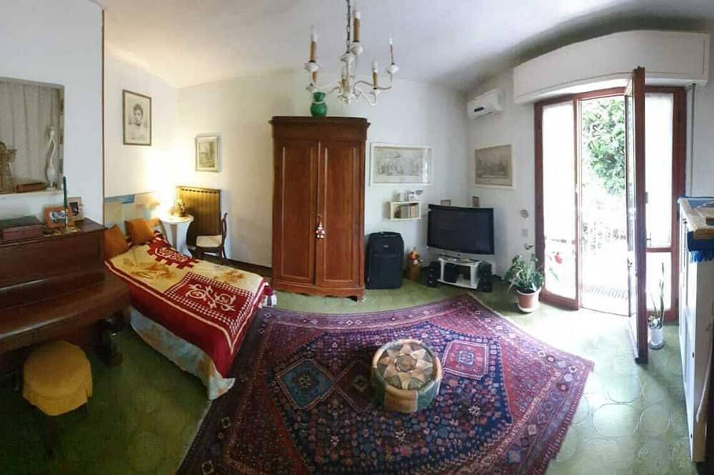 Garden apartment in duplex in San Giuliano Terme, Riviera Toscana