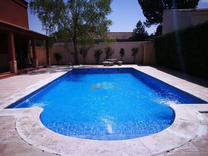 Chalet para 14 personas, con piscina en Provincia de Cuenca