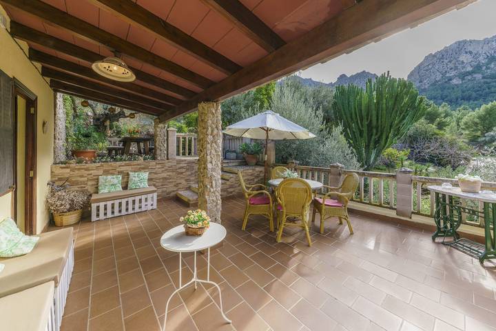 Casa de vacaciones para 6 personas, con terraza y jardín - 1