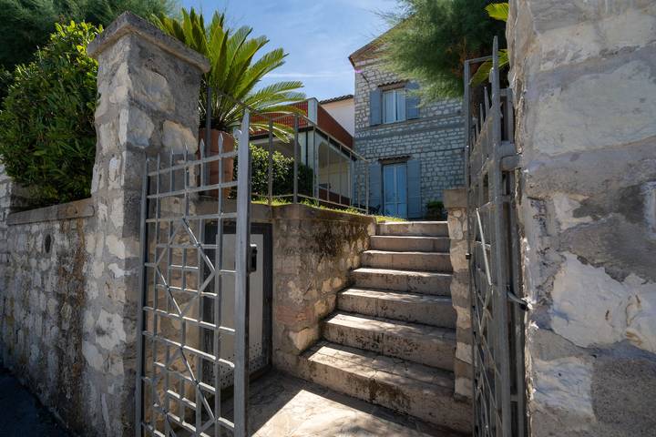 La casa di Roberto in Marcelli, Numana